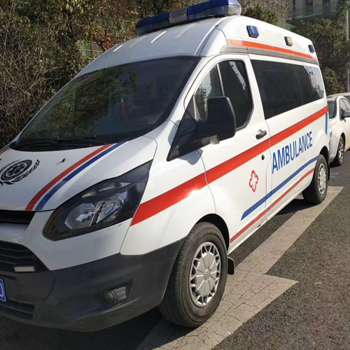 九龙坡品质救护车出租,为您的健康出行负责